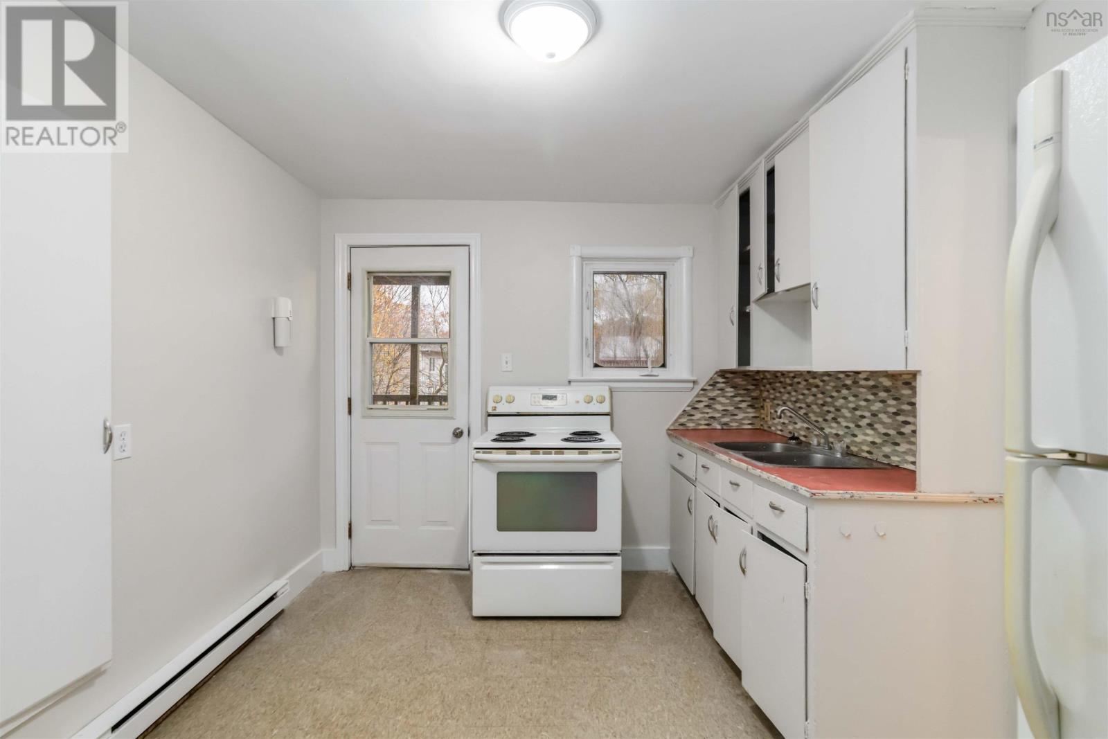 Property 3 of 49 of 358-360 St Margarets Bay Road