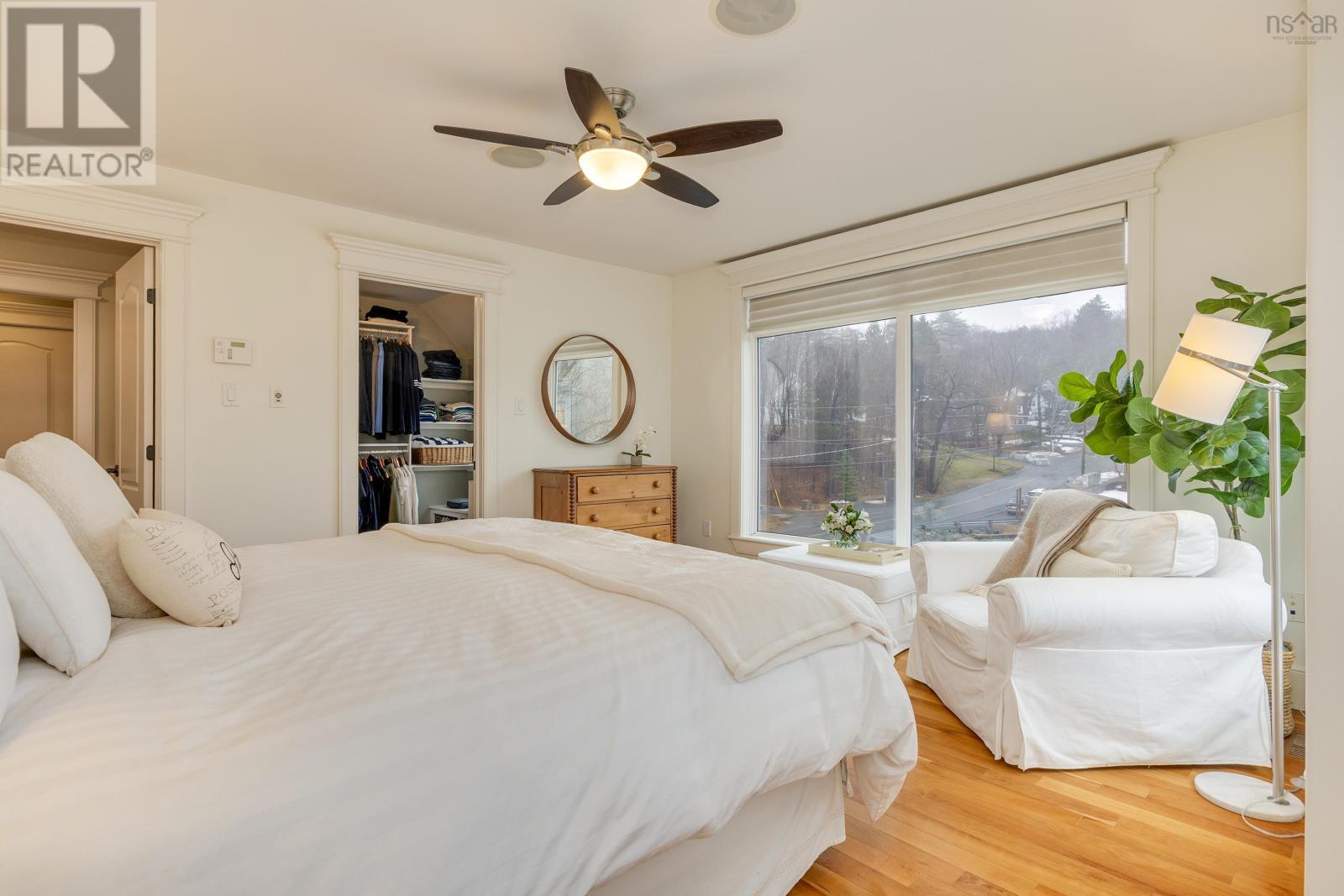 Property 43 of 51 of 825 Shore Drive