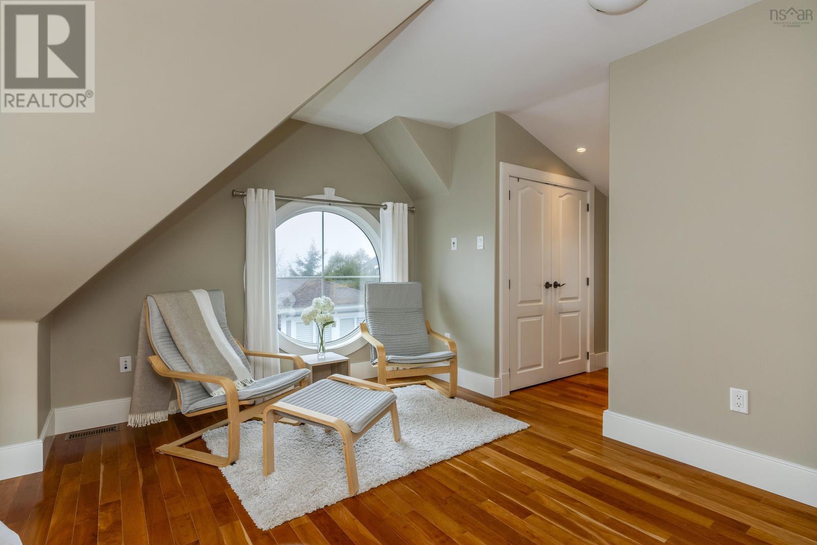 Property 20 of 51 of 825 Shore Drive