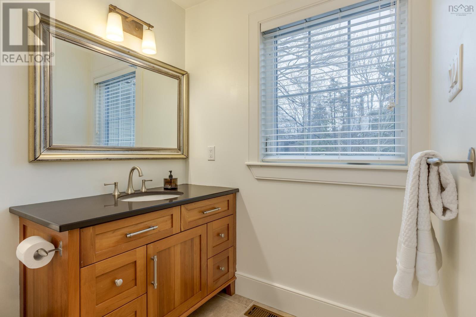 Property 28 of 51 of 825 Shore Drive