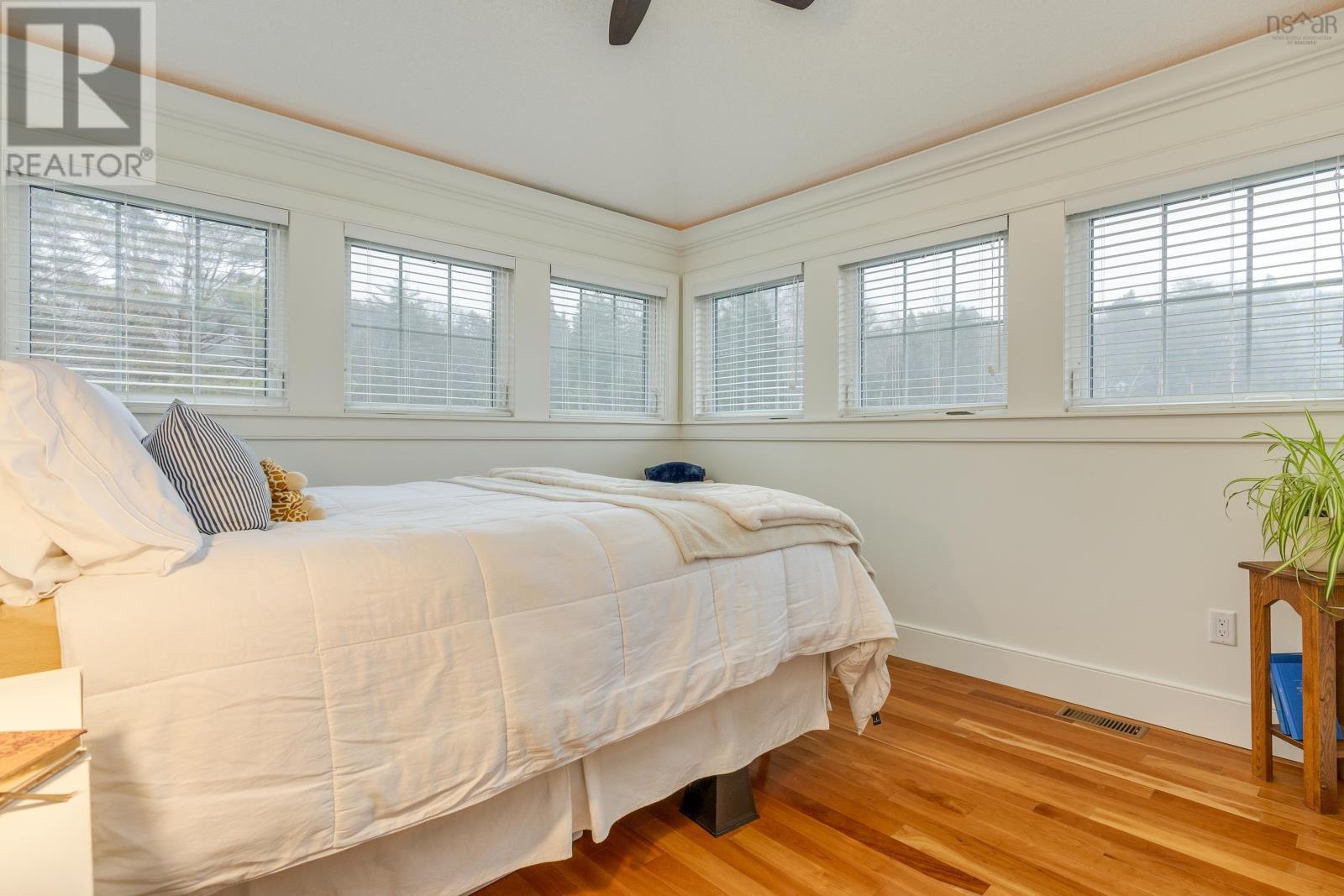 Property 42 of 51 of 825 Shore Drive