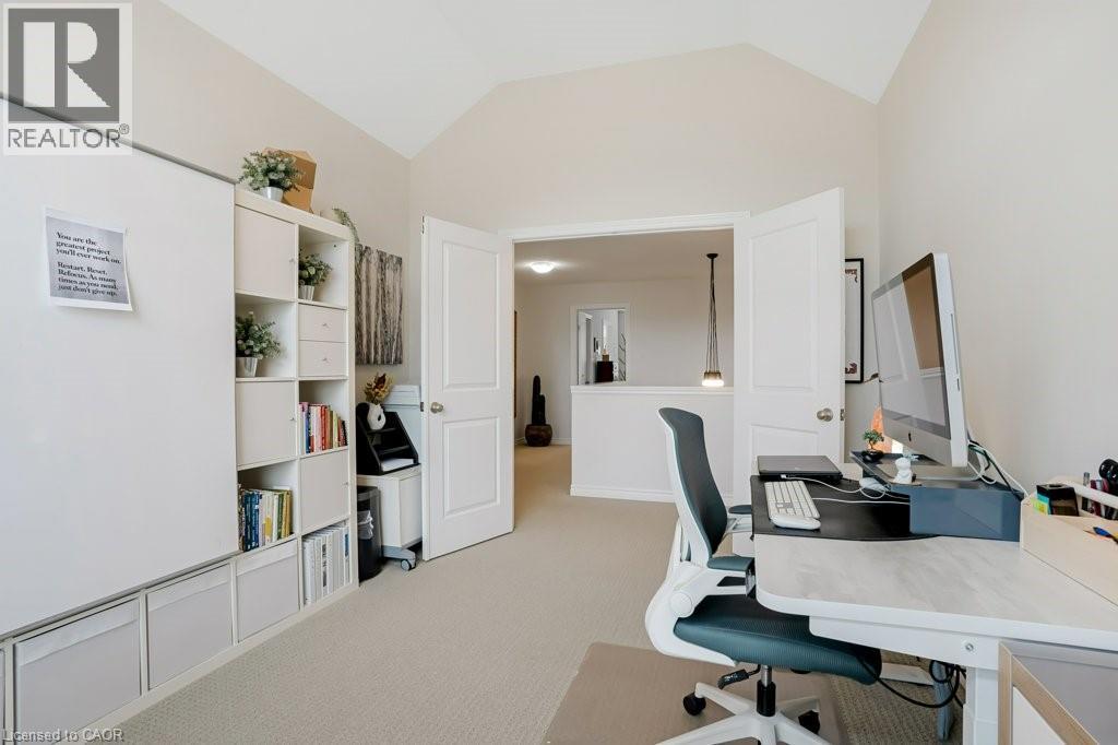 64 BLOSSOMFIELD Crescent
