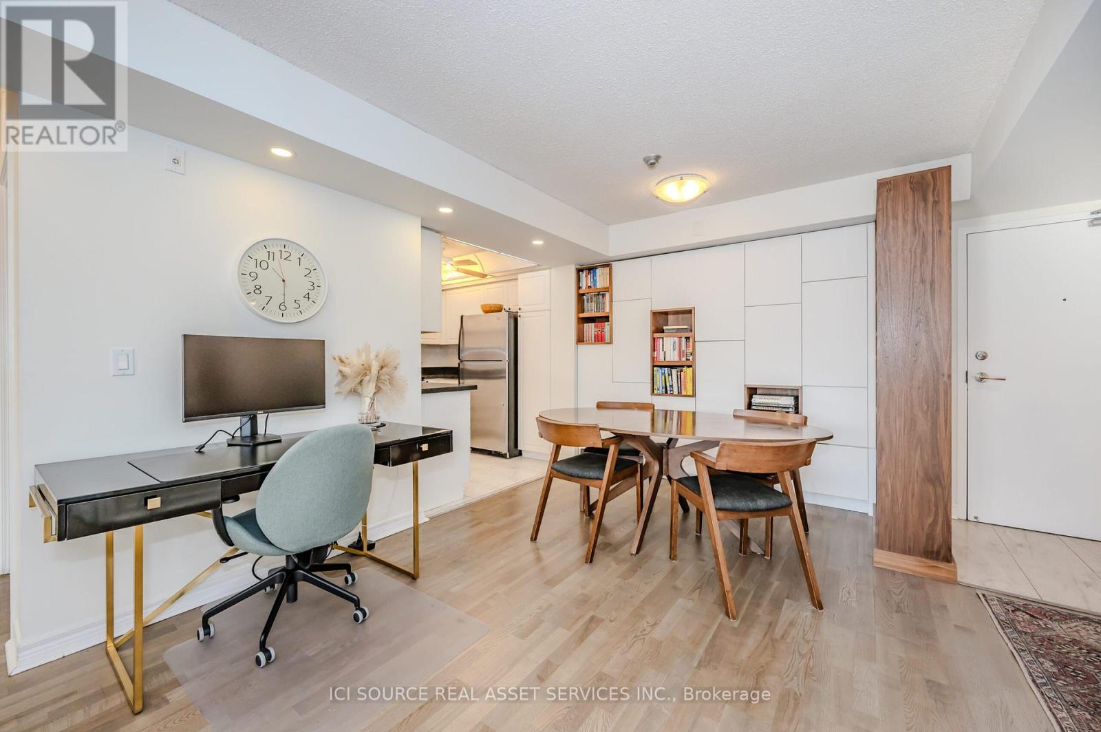#316 211 RANDOLPH ROAD - 6