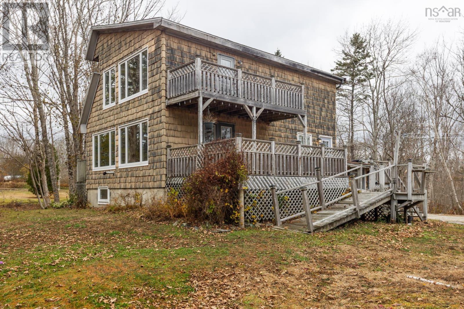 Property 3 of 33 of 9333 Highway 3