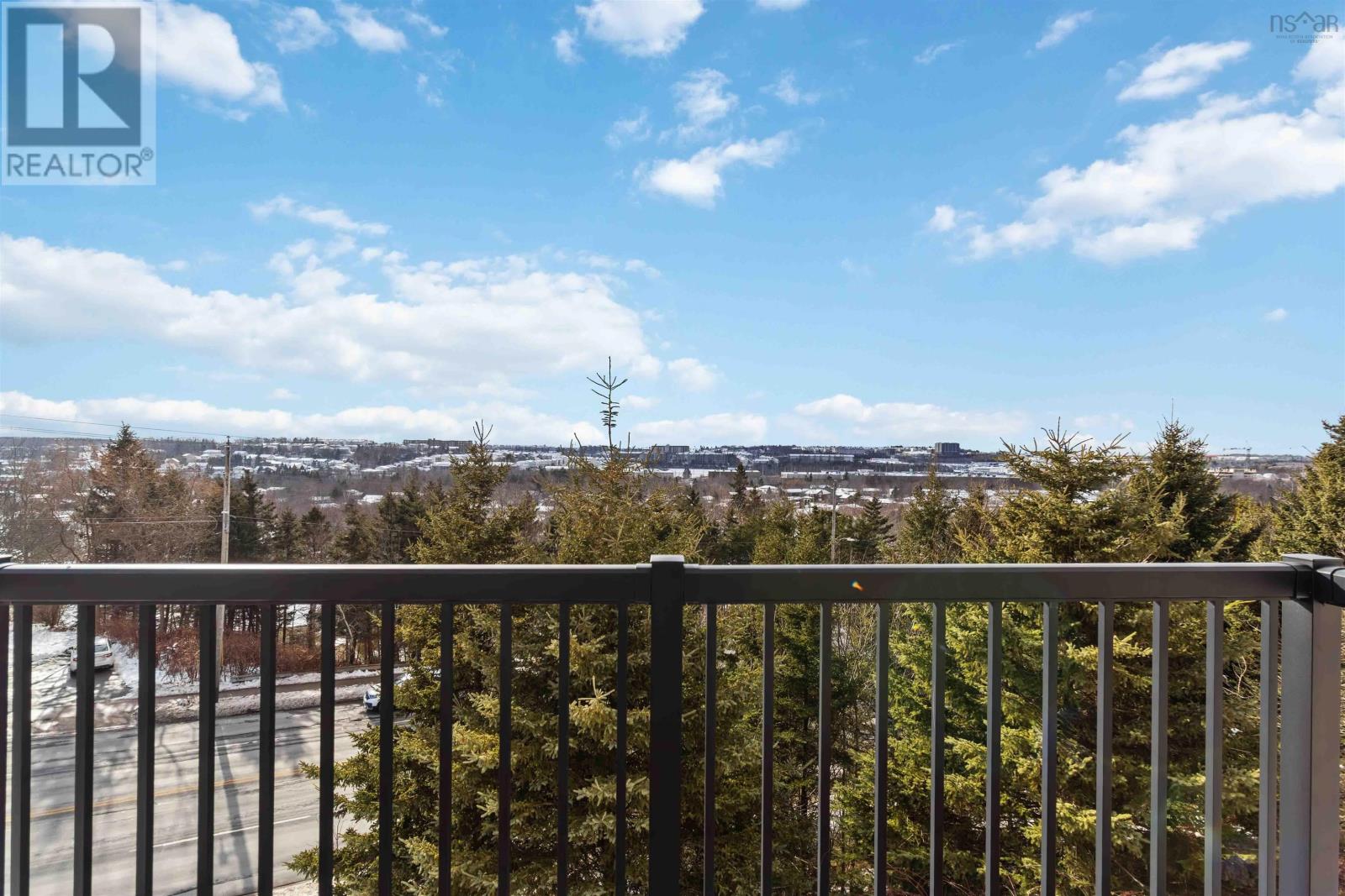 Property 26 of 32 of 223 75 Collins Grove