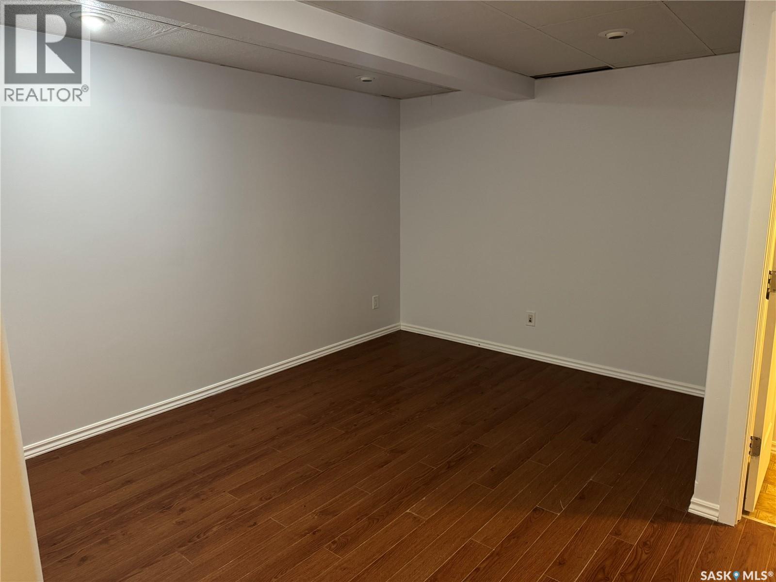 Single Family House Raised bungalow for Sale in  B AVENUE N Saskatoon 