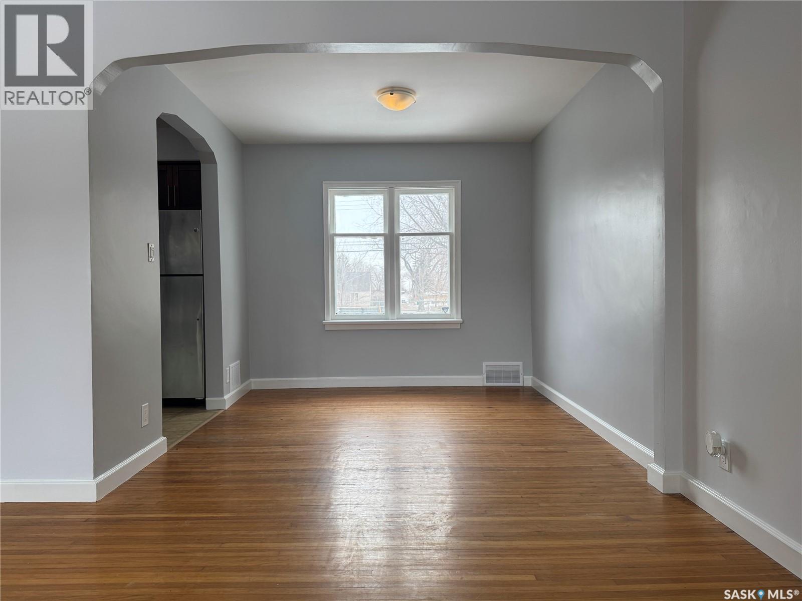 Single Family House Raised bungalow for Sale in  B AVENUE N Saskatoon 