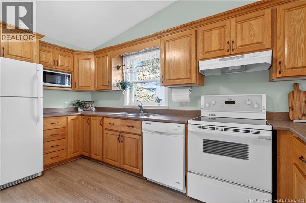 25 MAPLE TRAIL LANE - 22