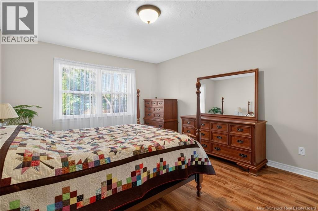 25 MAPLE TRAIL LANE - 31