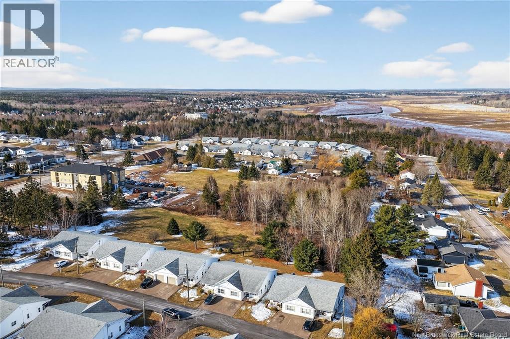 25 MAPLE TRAIL LANE - 9