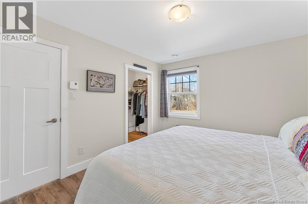 10 River Street - 29