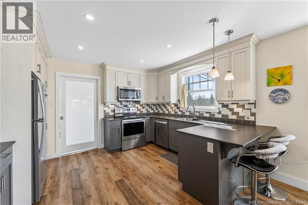 10 River Street - 15