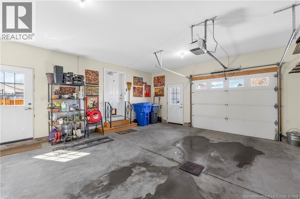 10 River Street - 41