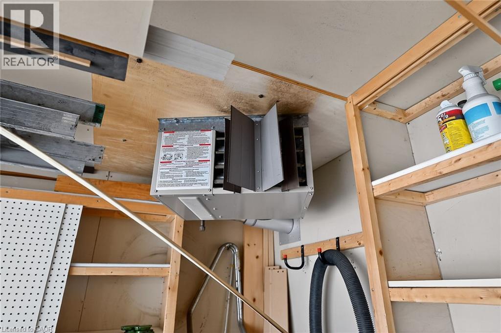 Utilities with a heating unit