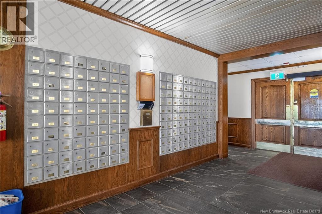 #1205 310 WOODWARD AVENUE - 37