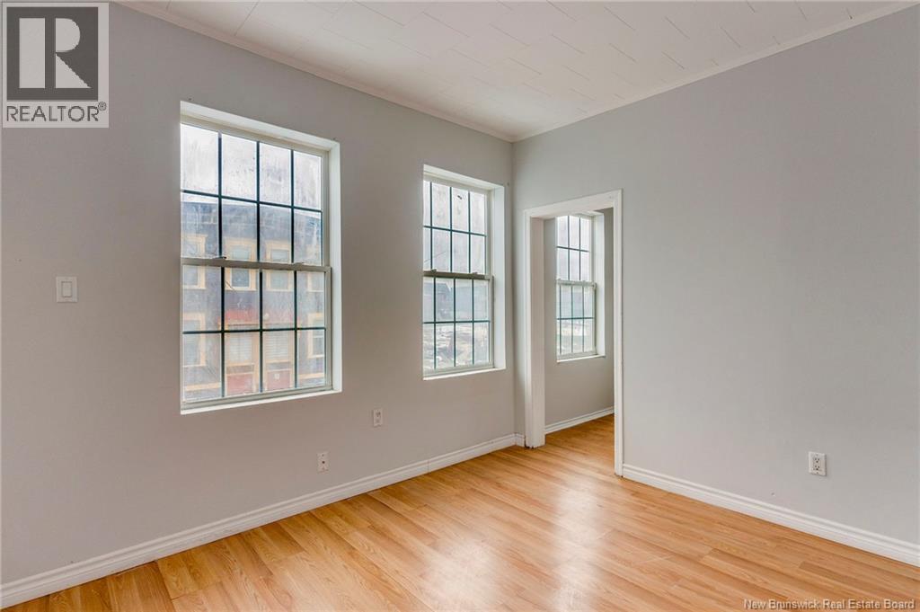 289-291 Charlotte Street - 13