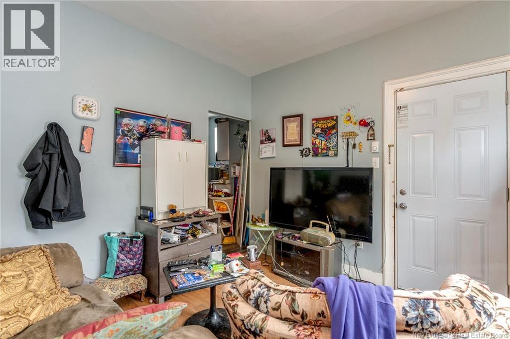 289-291 CHARLOTTE STREET - 27