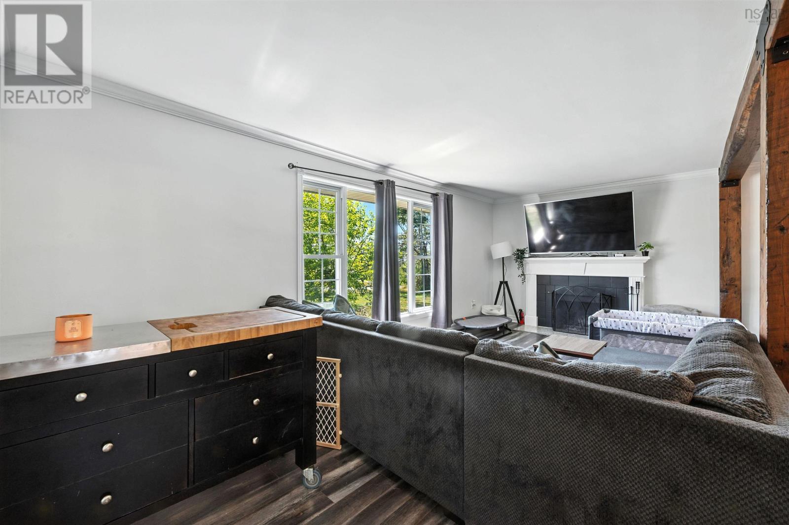 Property 27 of 50 of 1909 Hammonds Plains Road