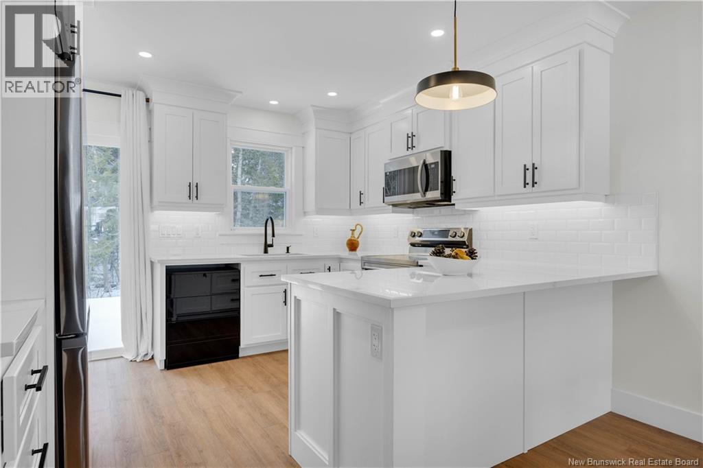 51 HOMESTEAD DRIVE - 16