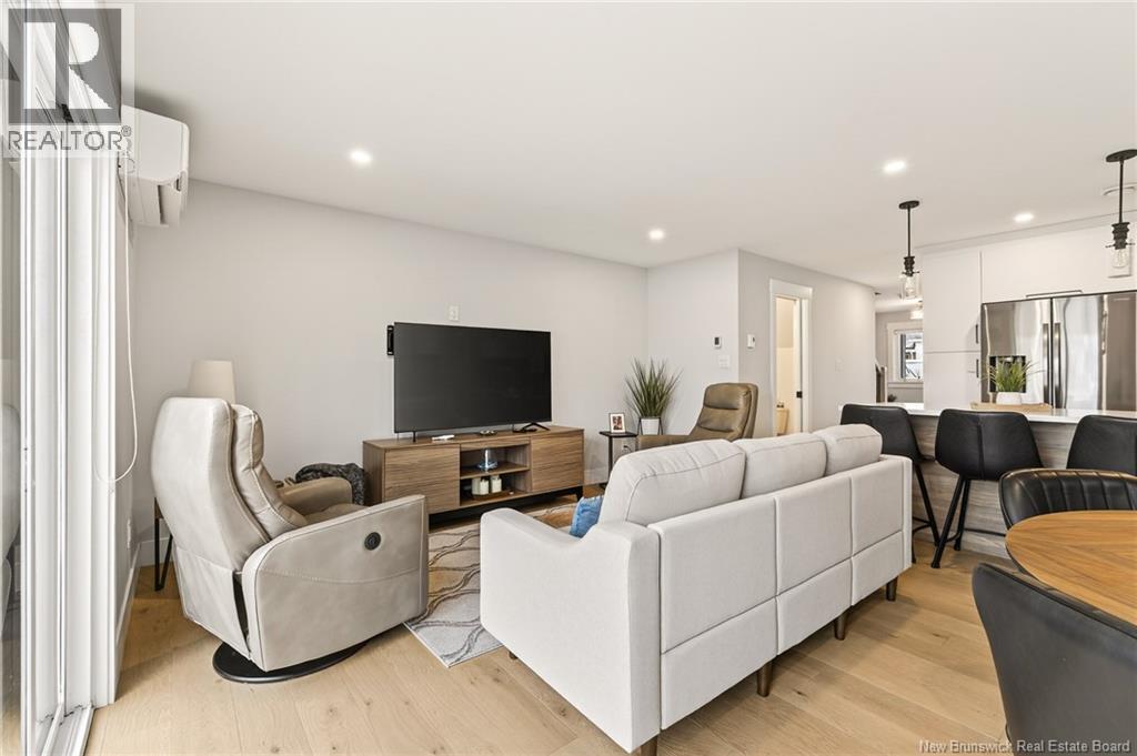 182 NORBERT STREET - 15