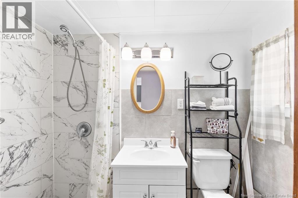 38 CHESTNUT STREET - 24