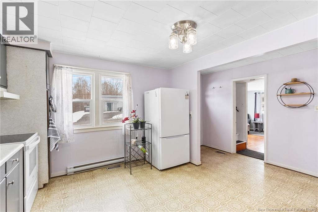 38 CHESTNUT STREET - 10