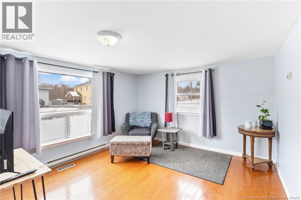 38 CHESTNUT STREET - 13