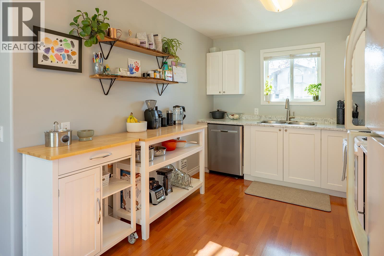 #131 133 WYNDHAM CRESCENT - 14