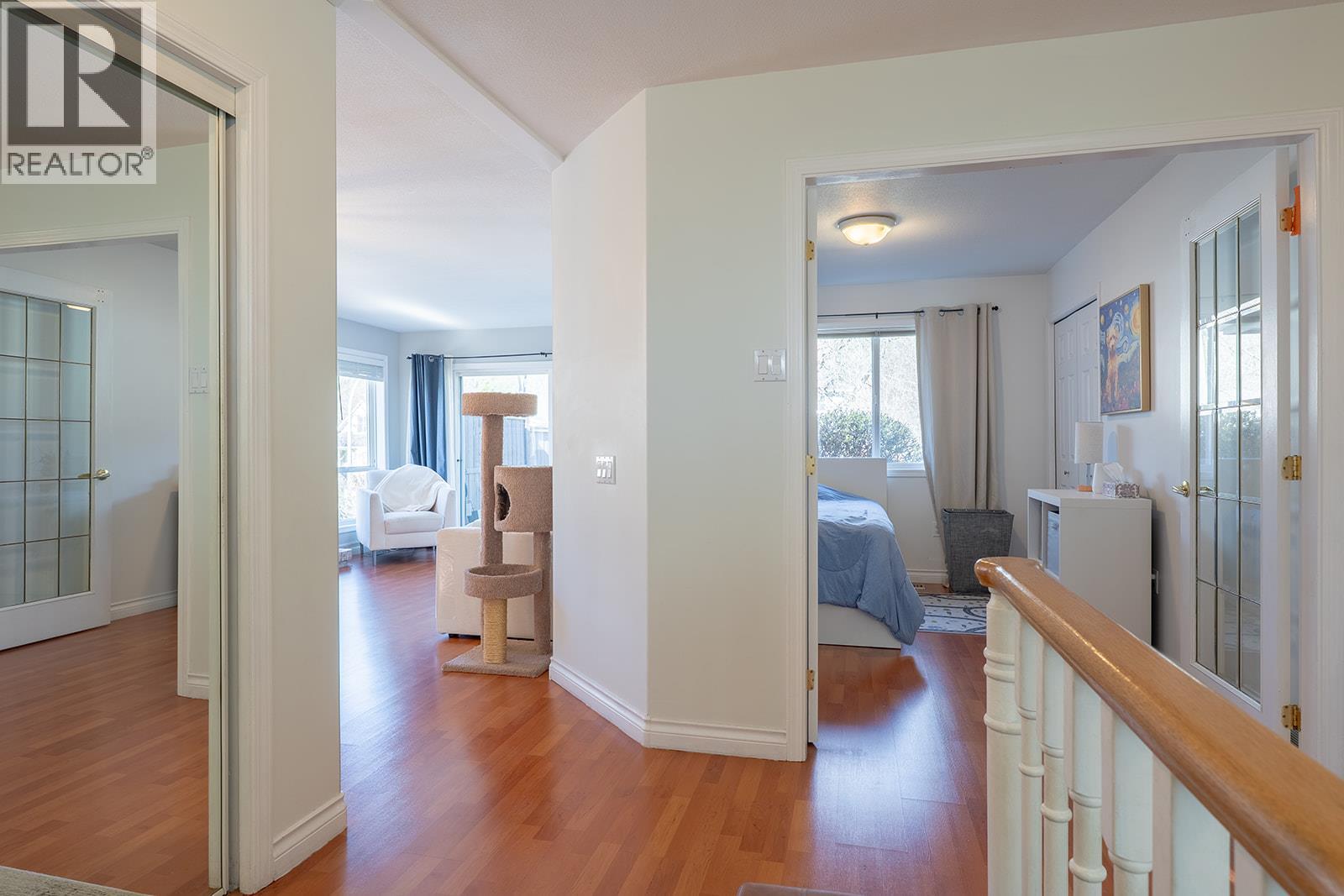 #131 133 Wyndham Crescent - 19