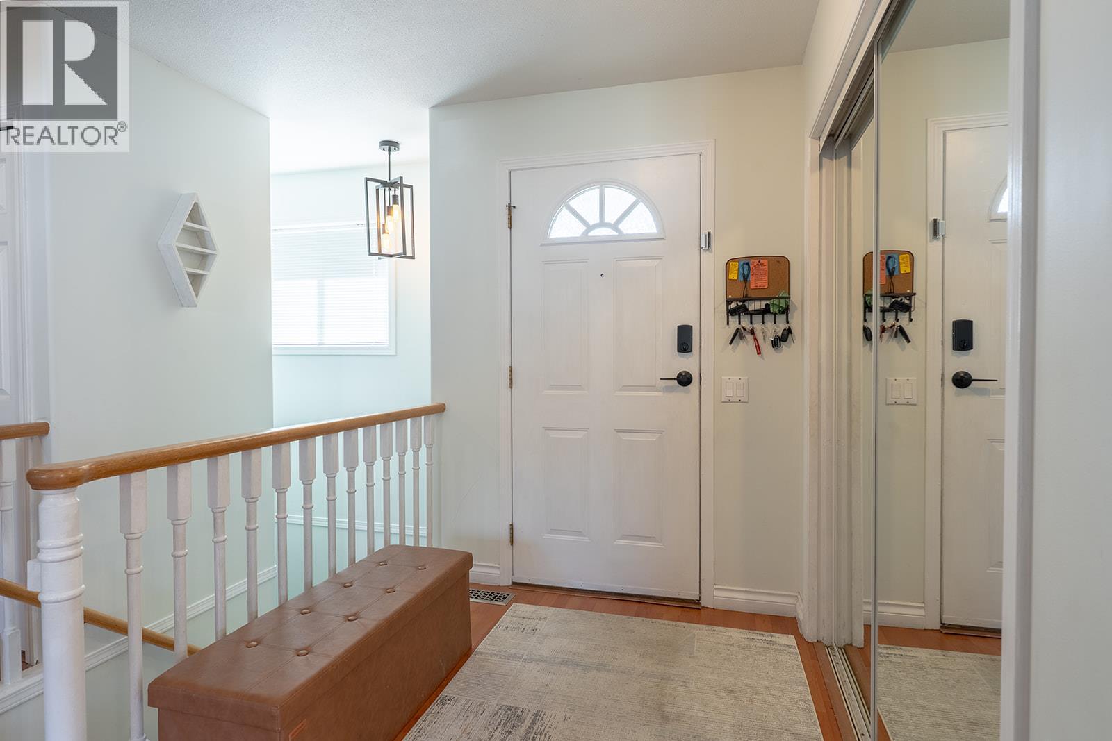 #131 133 WYNDHAM CRESCENT - 21