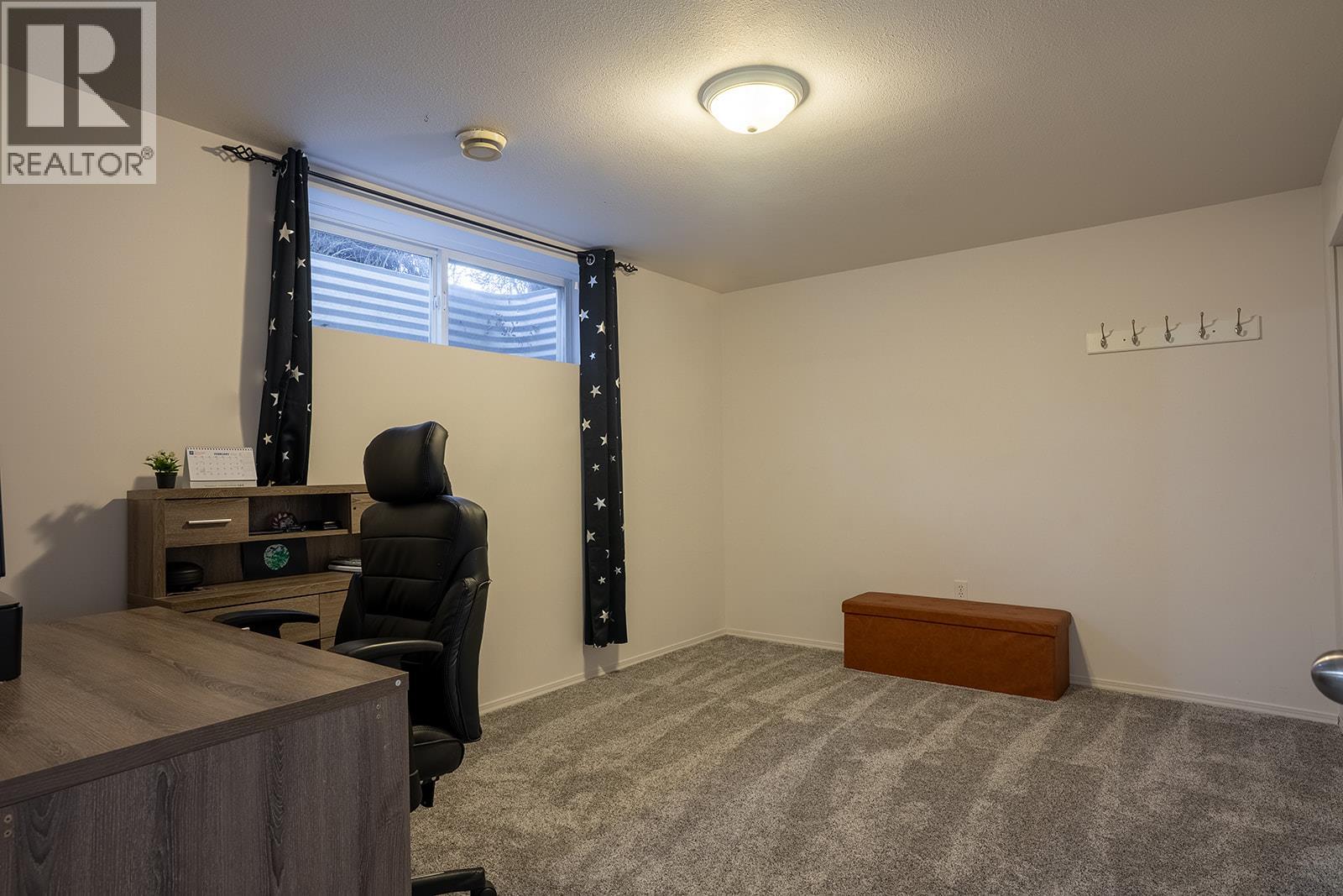 #131 133 Wyndham Crescent - 41