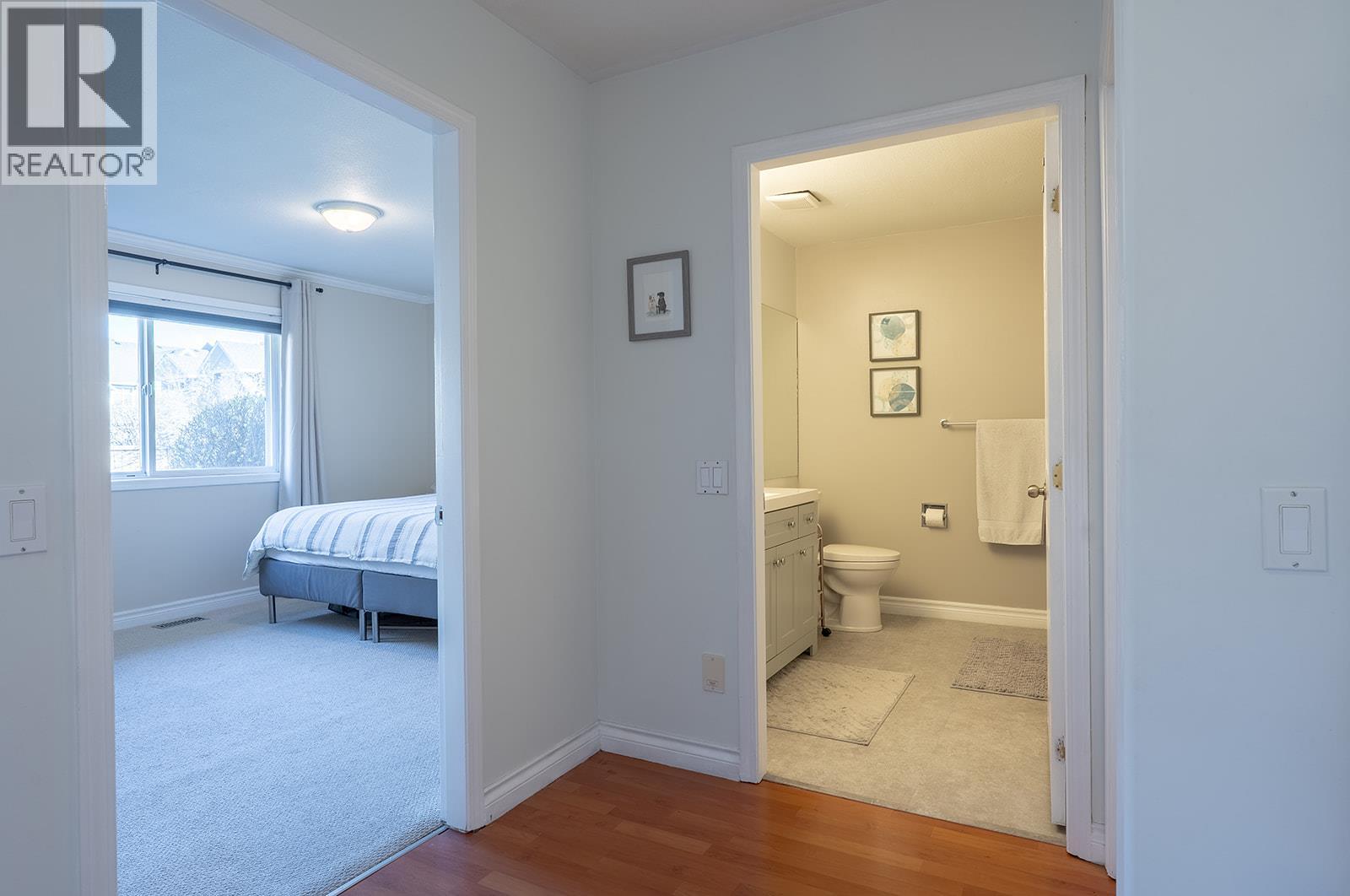 #131 133 WYNDHAM CRESCENT - 25