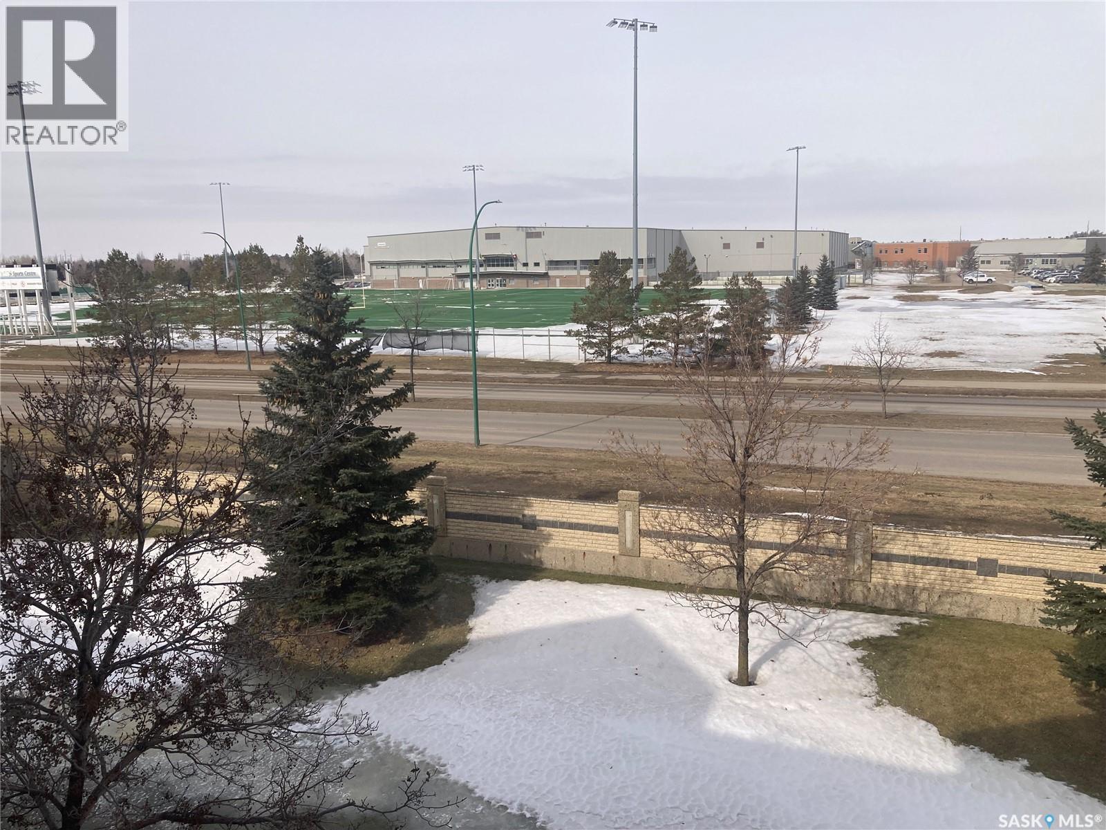 #329 325 KEEVIL CRESCENT - 29