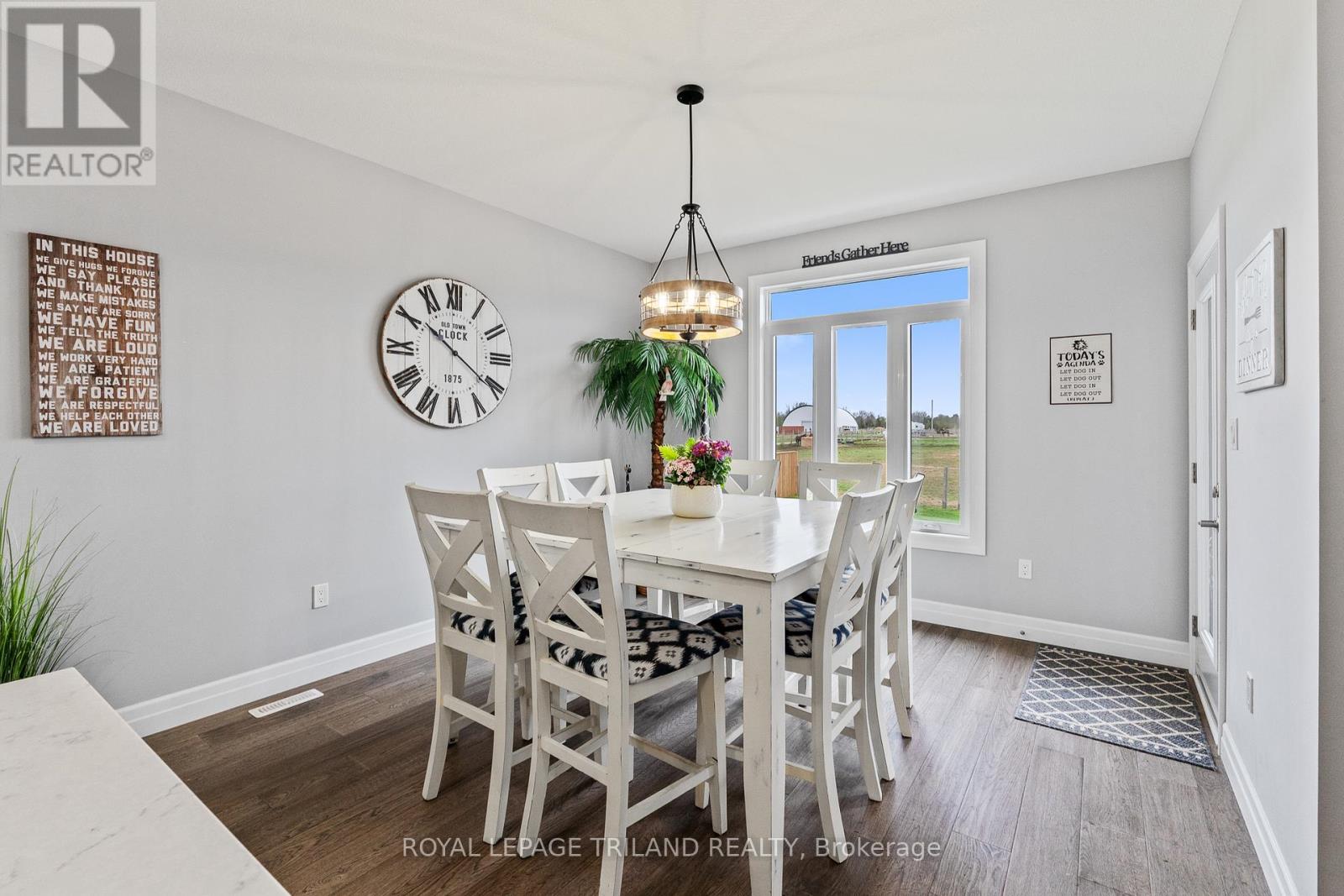 160 ELIZABETH STREET, Lambton Shores (Thedford), Ontario, N0M2N0 — Photo 12