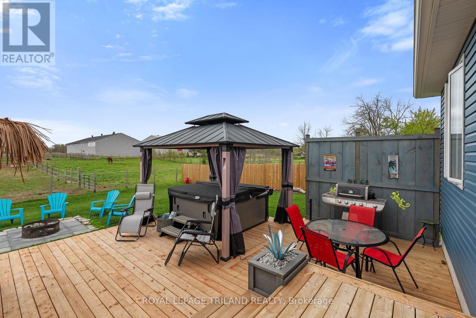 160 ELIZABETH STREET, Lambton Shores (Thedford), Ontario, N0M2N0 — Photo 46