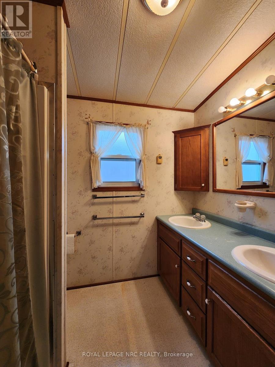 #233 3033 TOWNLINE ROAD - 15