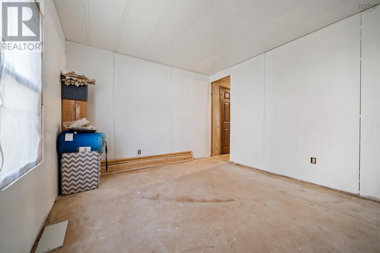 Property 28 of 36 of 167 Prince Albert Street