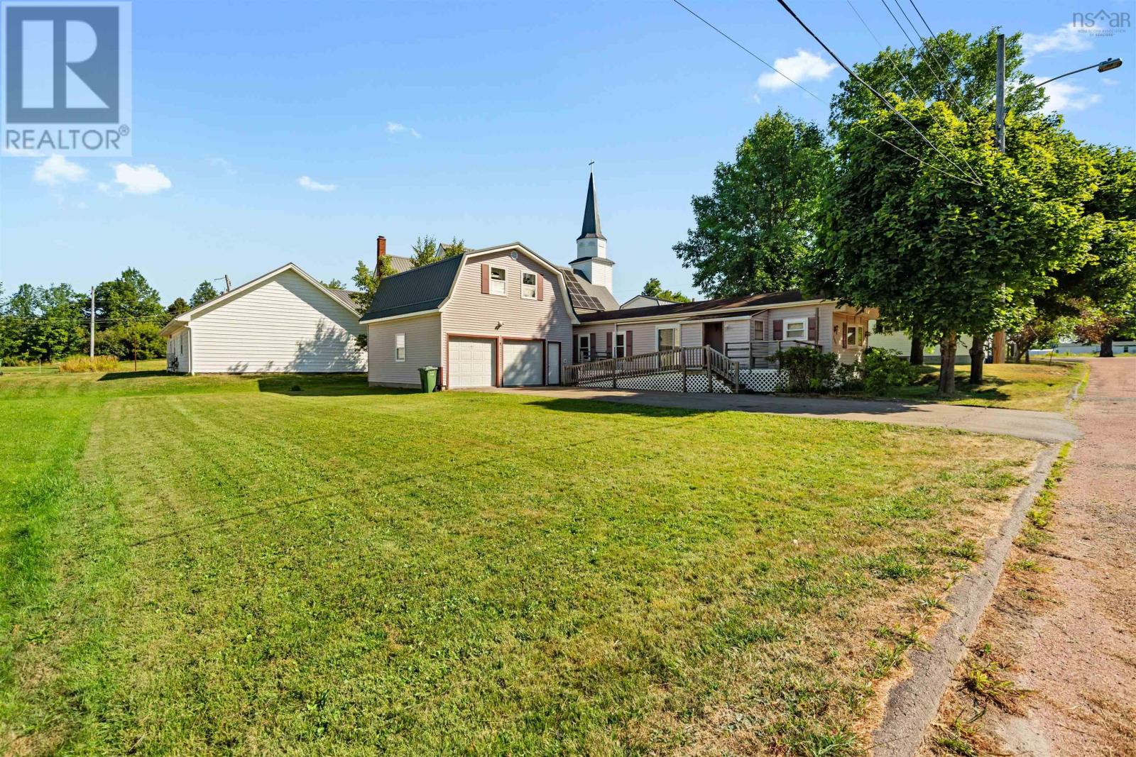 Property 20 of 36 of 167 Prince Albert Street