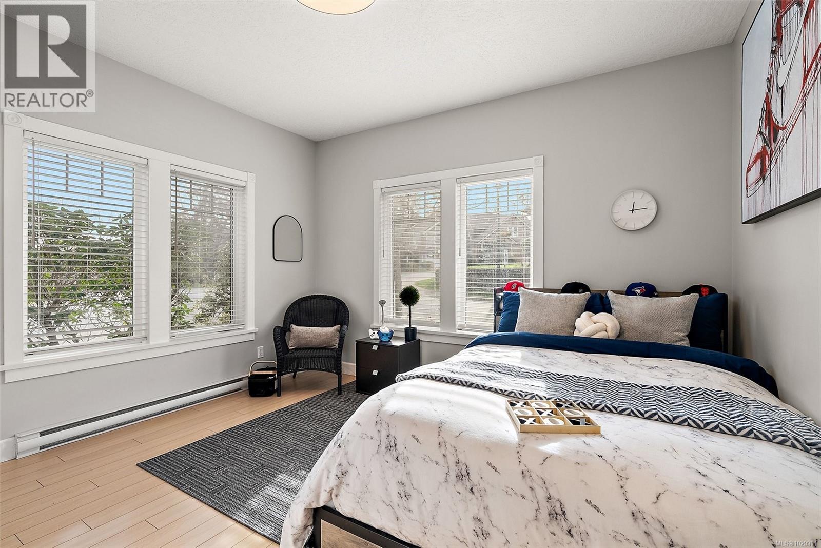 2138 STONE GATE - 12