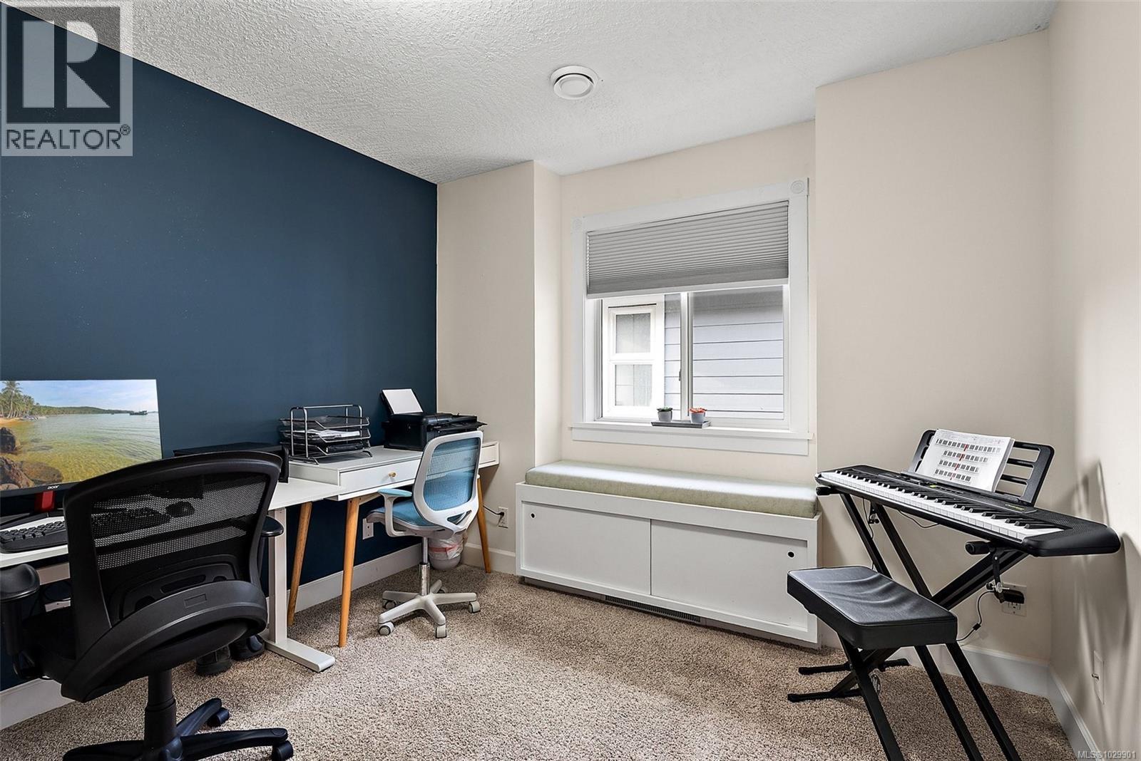 2138 STONE GATE - 16