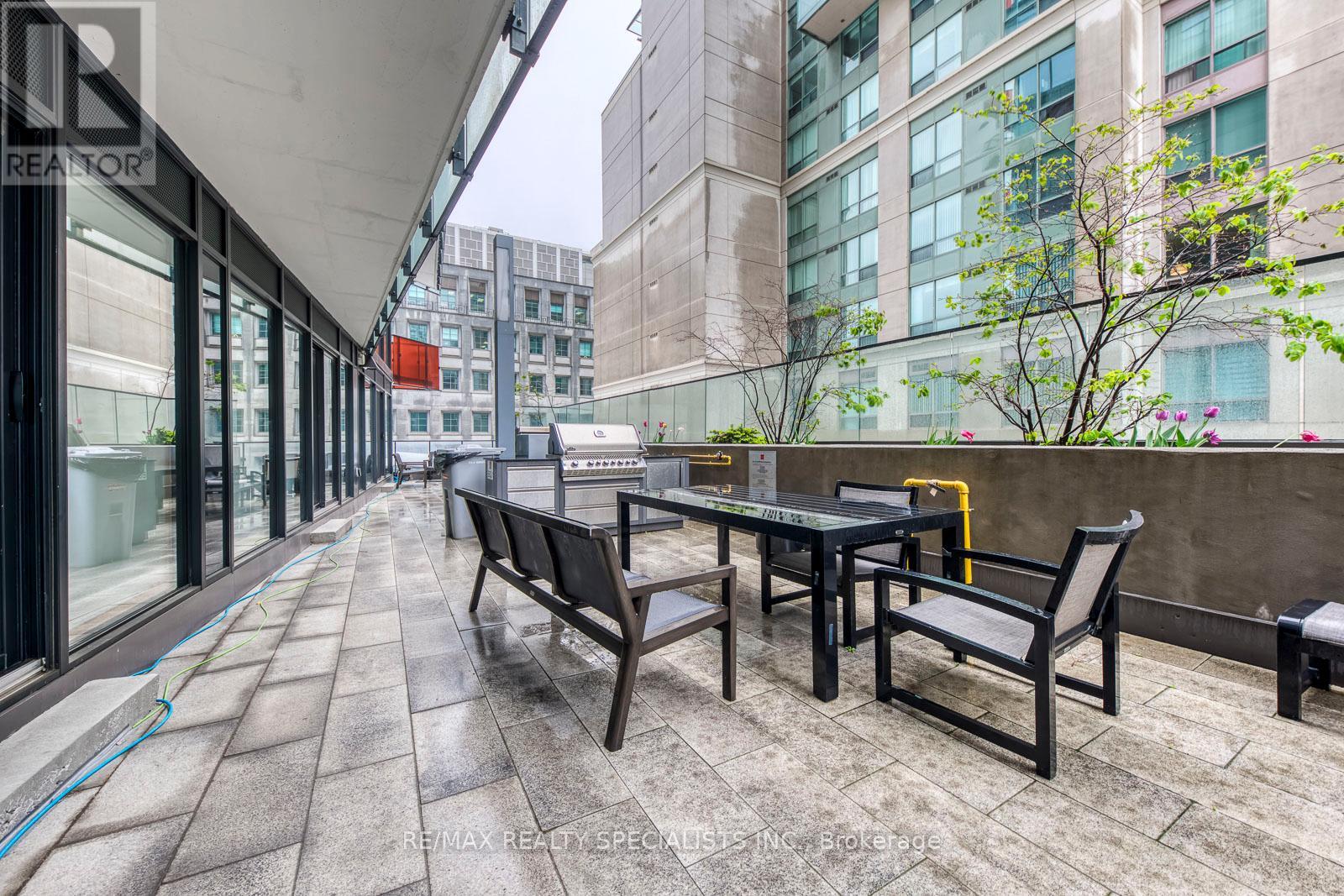 #1405 215 QUEEN STREET W - 28