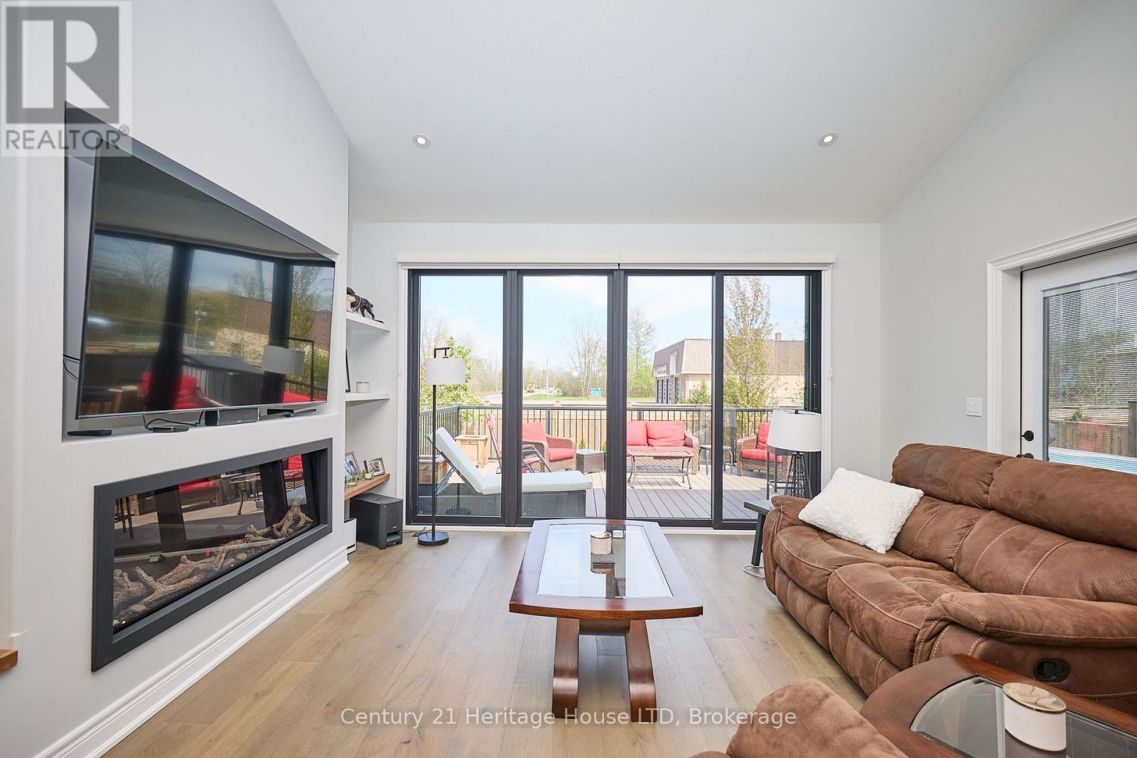 1050 KETTLE COURT, Fort Erie (Crescent Park), Ontario
