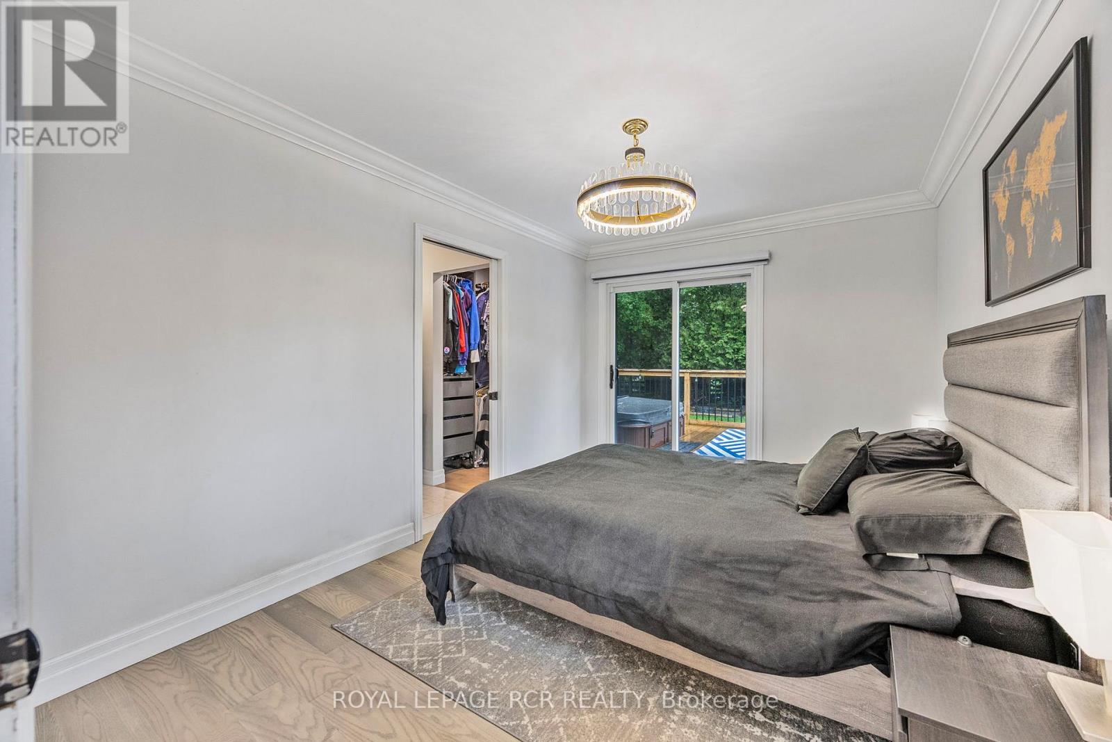 61 WILLIAM STREET E - 14