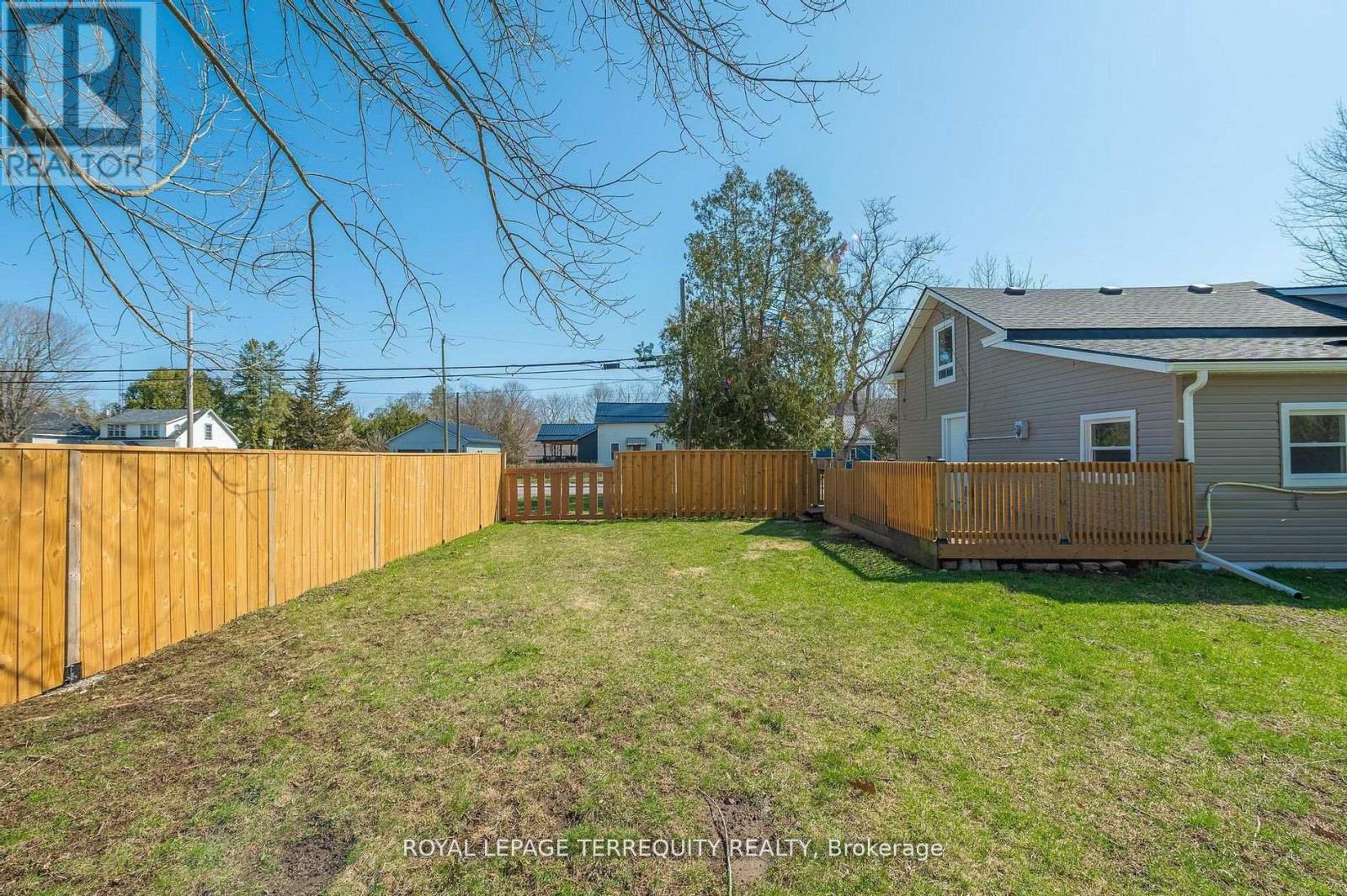 109 FORSYTH STREET - 21