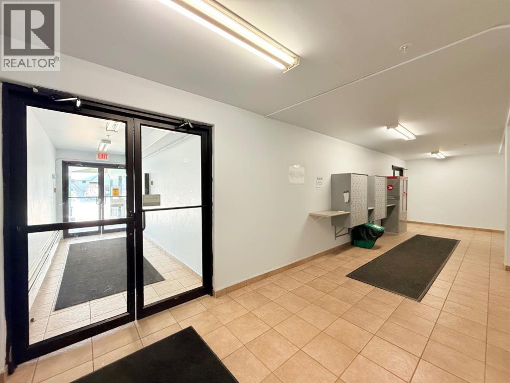 200 Lougheed Drive, Fort McMurray