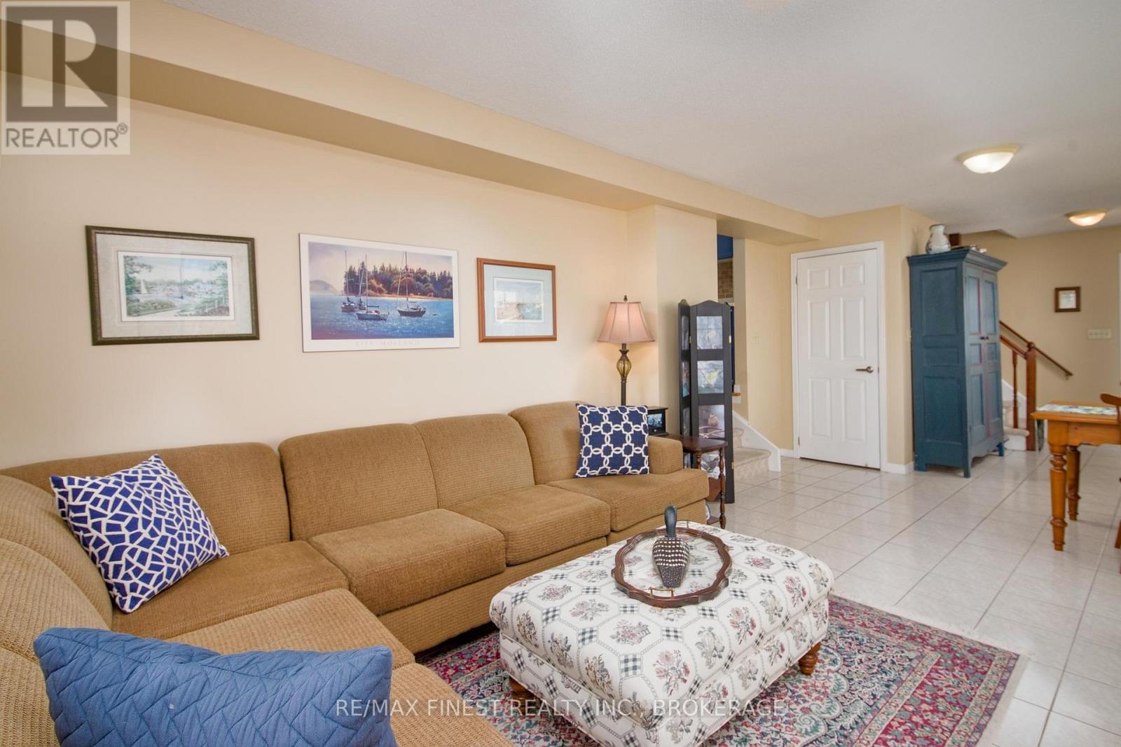 120 DRUMGOOLE LANE - 12