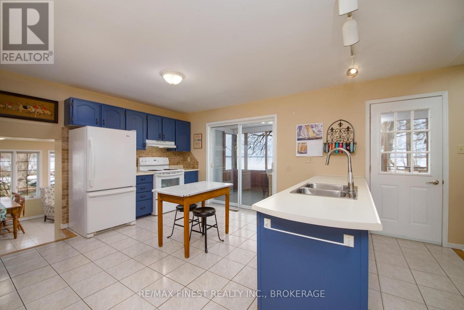 120 DRUMGOOLE LANE - 15