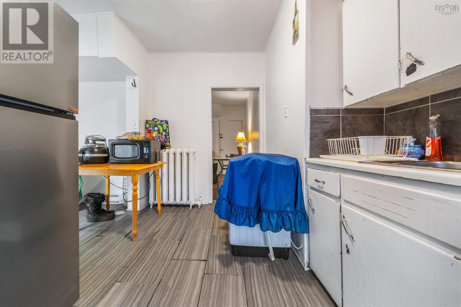 Property 25 of 40 of 277 MacLean Street