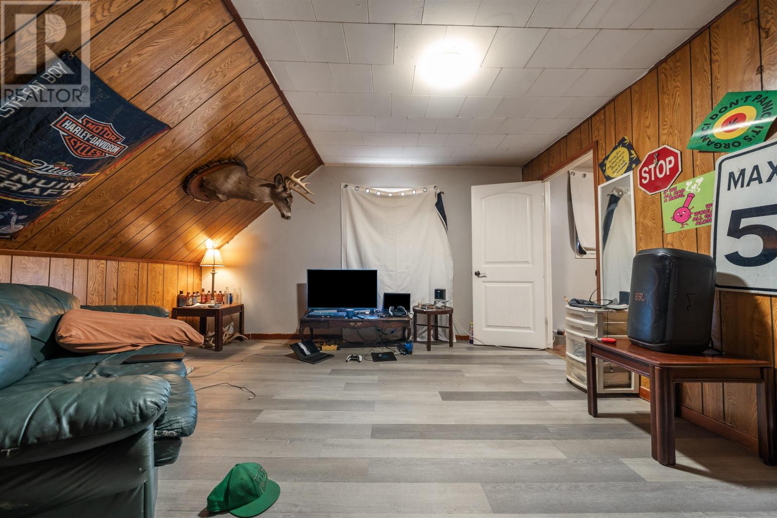 Property 37 of 40 of 277 MacLean Street