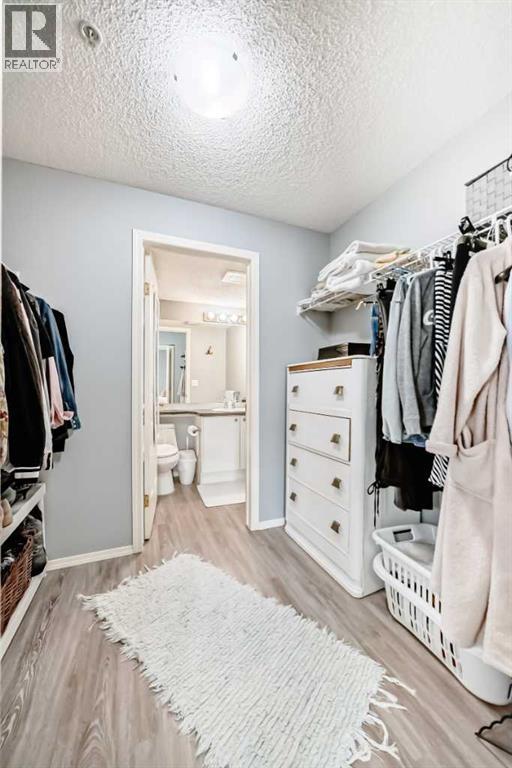 2105, 2105 Tuscarora Manor NW, Calgary, Alberta